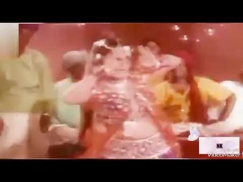 Bhari Mahfil Se Tujhe Na